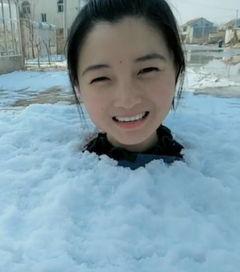 雪姐直播间吃瓜视频,揭秘吃瓜视频背后的精彩瞬间