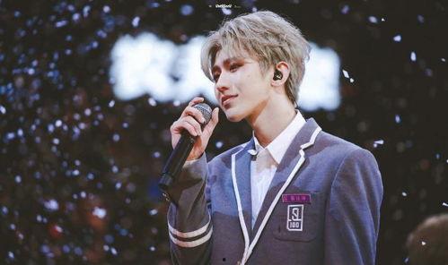 蔡徐坤直播间吃瓜事件视频,网友热议一镜到底真相揭晓